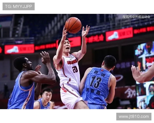 武汉街舞队在极限运动会中以81分稳居积分榜首位 武汉街舞队在极限运动会中以81分稳居积分榜首位