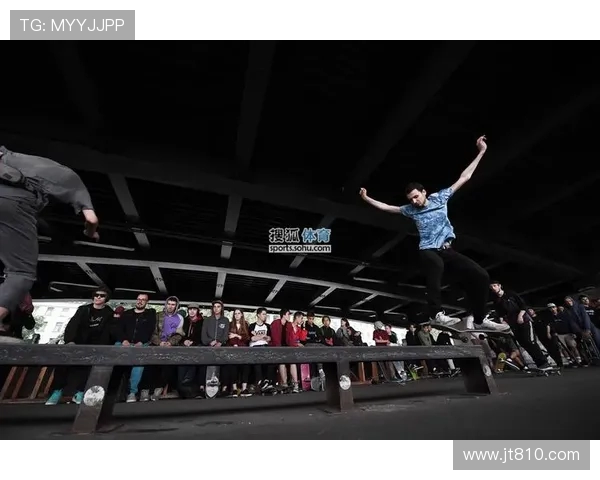 重庆滑板队在全国街舞大赛中的耐力表现引发热议与赞赏 重庆滑板队在全国街舞大赛中的耐力表现引发热议与赞赏